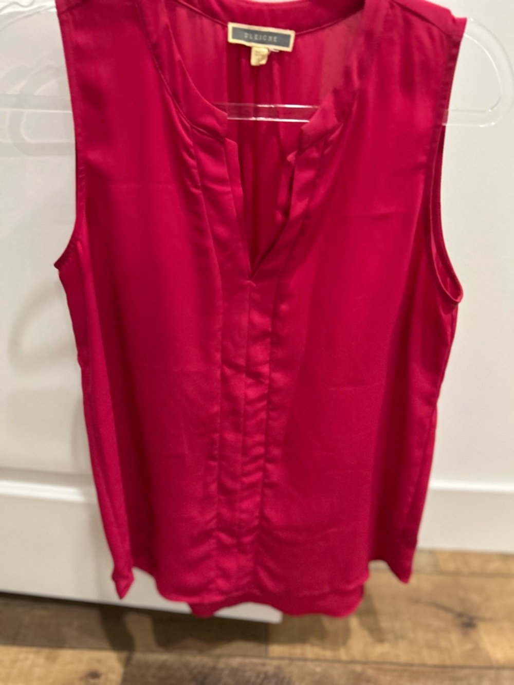 Pleione Sleeveless Split V-Neck Blouse - Magenta